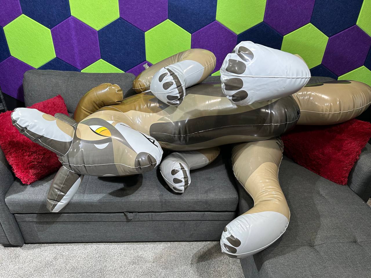 Xivy Inflatable Wolf (With SPH)