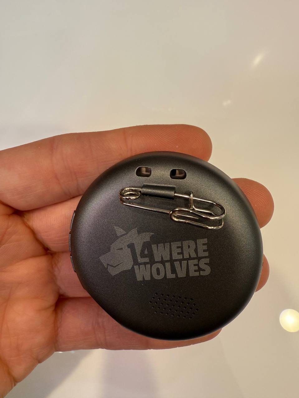 e-Badge (1.85" Touchscreen Electronic Badge)